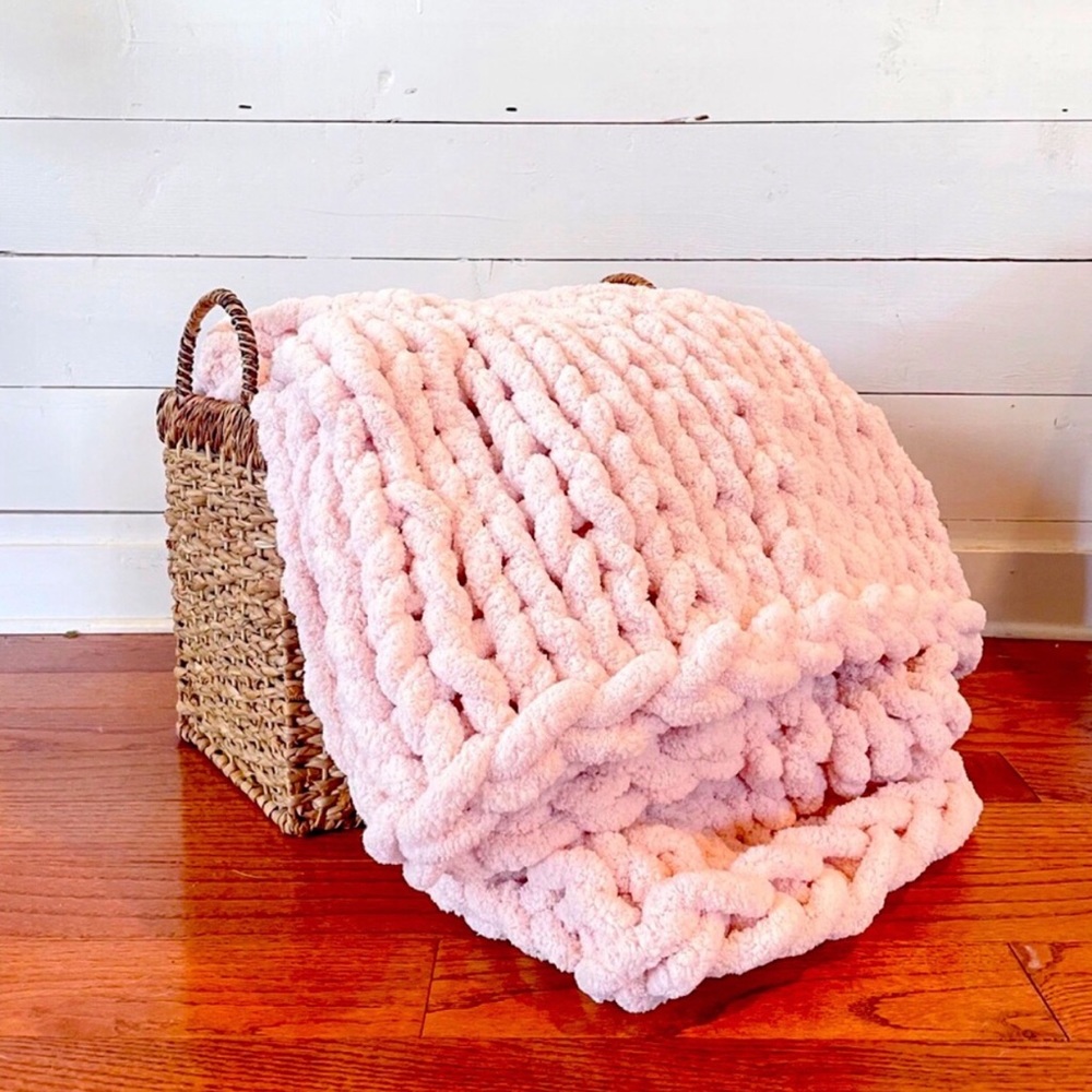 Baby Pink or Baby Blue Chunky Knit Blanket